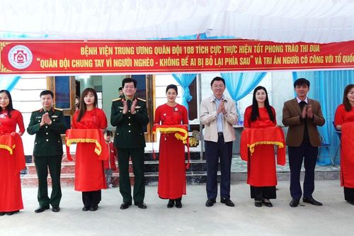 Phú Lương: Khánh thành, bàn giao 3 nhà tình nghĩa