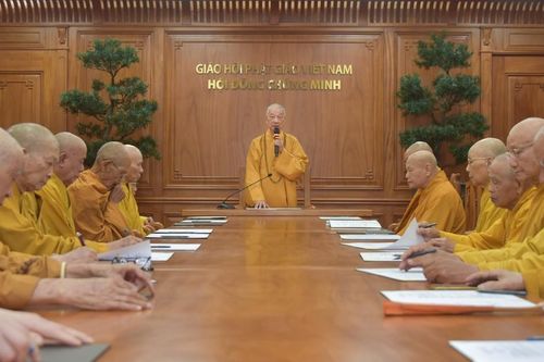 Chư Trưởng lão Ban Thường trực Hội đồng Chứng minh GHPGVN họp chuẩn bị cho Đại nghị lần thứ nhất