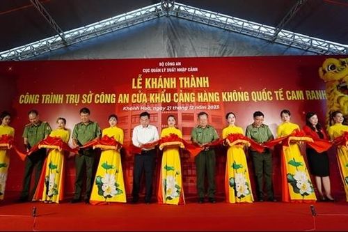 Khánh thành trụ sở Công an Cửa khẩu Cảng Hàng không Quốc tế Cam Ranh