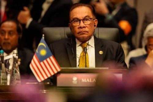 Malaysia cấm tất cả tàu cắm cờ Israel cập cảng