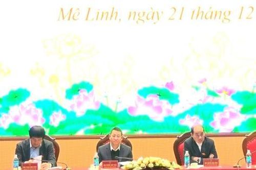 Cử tri kiến nghị quan tâm chế độ cho cán bộ bộ phận 'một cửa'