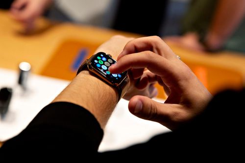 Apple Watch bị ngừng bán tại Mỹ, sửa cũng không được