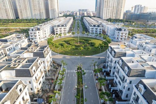 Bất động sản thấp tầng hút dòng tiền khi lãi suất xuống thấp kỷ lục