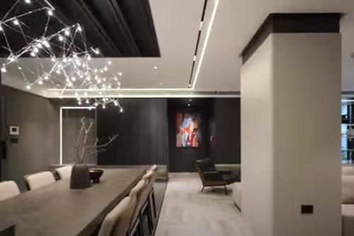 Có gì trong căn hộ đập thông chỉ phục vụ 'thú vui', không ở?