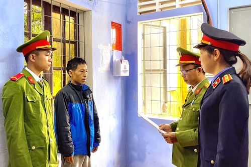 Từng có 3 tiền án tội trộm cắp, vẫn lẻn vào nhà dân 'thó' tiền và điện thoại