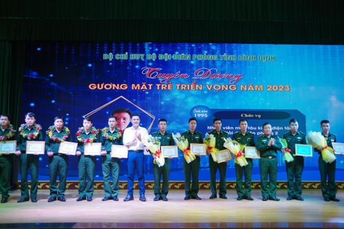 BĐBP Bình Định tuyên dương 'Gương mặt trẻ tiêu biểu' năm 2023