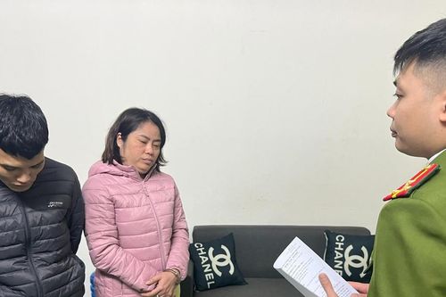 Bắt 'nữ quái' chuyên bán ma túy cho các con nghiện