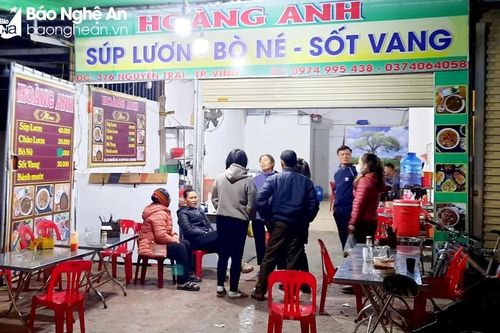 Bản tin 8H: Vợ chồng sốc nhập viện vì mất 1,4 tỷ đồng vừa vay ngân hàng