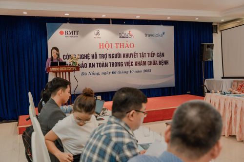 Công nghệ thời hiện đại: Niềm vui hay nỗi đau đối với người khuyết tật?