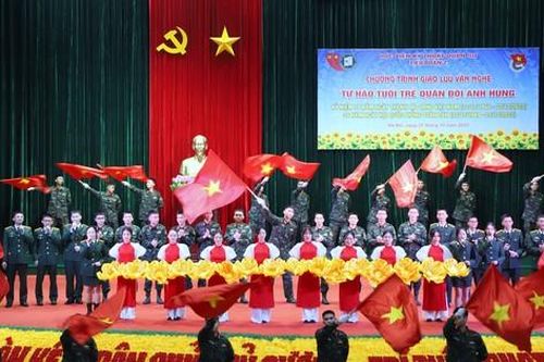 Tự hào tuổi trẻ Quân đội anh hùng
