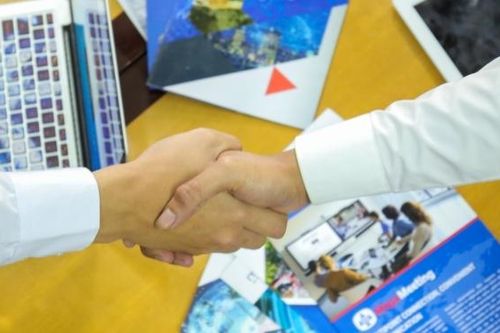MobiFone tung loạt gói cước ưu đãi dành cho khách hàng sử dụng nền tảng họp trực tuyến MobiFone Meet