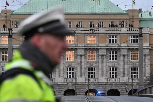Cộng hòa Séc: Xả súng khiến 14 người thiệt mạng tại trường đại học Praha