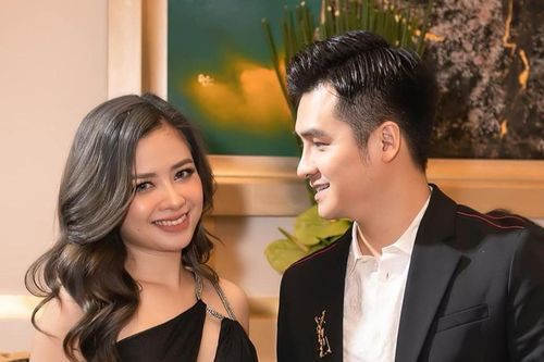 Hà Anh xăm tên Dương Hoàng Yến lên tay và mong nữ ca sĩ yêu lại mình lần nữa