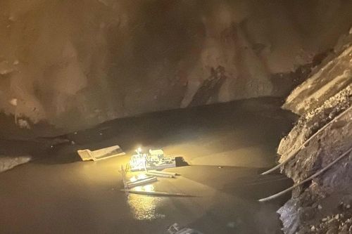 Quảng Ninh: Sạt bùn, đất đá ở mỏ than 1 người tử vong, 1 người mất tích