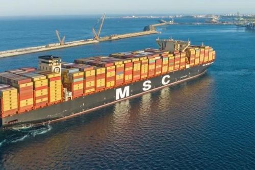 Cước vận tải biển chạm mức 10.000 USD/container vì khủng hoảng ở Biển Đỏ