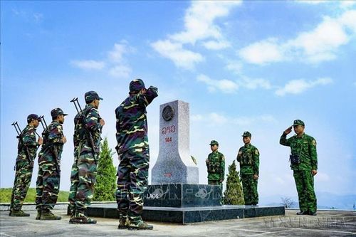 Giữ nước từ sớm, từ xa bằng biện pháp hòa bình