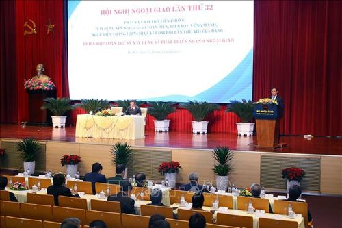 Ngành Ngoại giao cần tiếp tục chuyển mình mạnh mẽ hơn