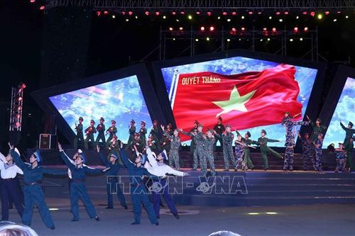 Âm vang chương trình nghệ thuật 'Vang mãi khúc quân hành'
