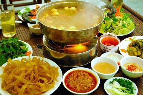 Nhóm người 'đại kỵ' với món lẩu, nên hạn chế tối đa kẻo rước bệnh