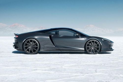 Siêu xe McLaren GTS 2024 ra mắt: Công suất 626 mã lực, trọng lượng nhẹ hơn