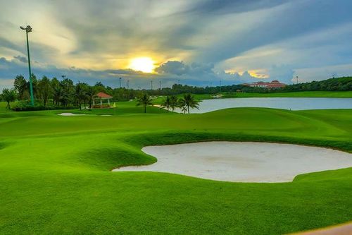 Doanh nghiệp Hàn Quốc muốn đầu tư sân golf tại bãi rác Đông Thạnh