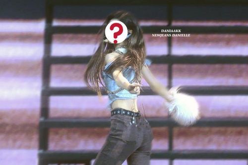 Nữ idol gây sốt với sắc vóc như búp bê đời thực