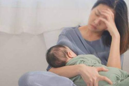 Bị nói con trai không giống mình, chồng tôi âm thầm đi xét nghiệm ADN