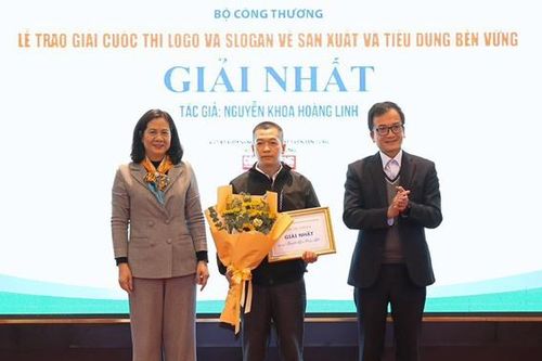 Trao giải cuộc thi 'Sáng tạo logo và slogan về sản xuất và tiêu dùng bền vững'