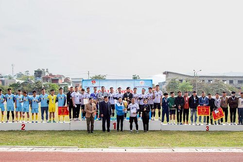 Bế mạc Giải bóng đá thanh niên tỉnh Điện Biên
