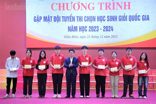 Điện Biên gặp mặt, động viên 90 thí sinh thi chọn học sinh giỏi quốc gia