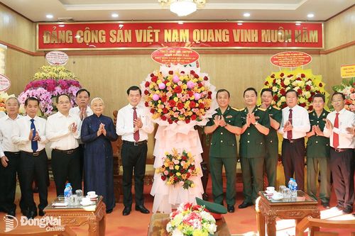 Xây dựng lực lượng vũ trang tỉnh vững mạnh toàn diện