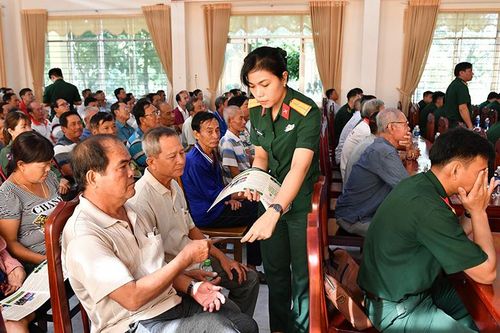 Phát huy vai trò của lực lượng Quân đội nhân dân tham gia phổ biến, giáo dục pháp luật tại cơ sở