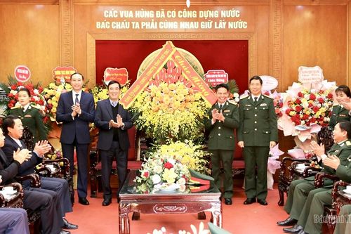 Lãnh đạo tỉnh thăm, chúc mừng Bộ Chỉ huy Quân sự tỉnh