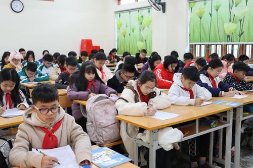 Đảm bảo sức khỏe và phòng chống rét cho học sinh trong thời tiết rét đậm, rét hại