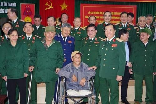 Chăm lo thiết thực cho các gia đình thương binh - liệt sĩ