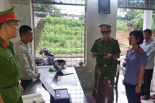 Bắt nhân viên công ty dược, thiết bị y tế tham ô gần 1,4 tỷ đồng