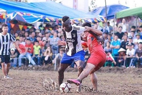 Cầu thủ 'đá phủi' ở Việt Nam sang Myanmar làm vua phá lưới, ghi bàn tại AFC Cup