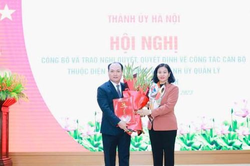 Chuẩn y đồng chí Nguyễn Anh Dũng giữ chức Phó Bí thư Huyện ủy Đông Anh