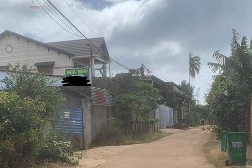 Khởi tố đối tượng dùng súng ép người yêu tự tử trong nhà nghỉ