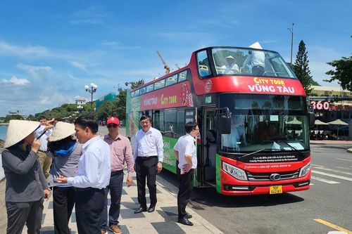 Vùng Đông Nam bộ: Khách du lịch đông nhưng doanh thu thấp