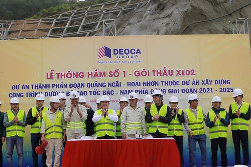 Thông 2 hầm trên tuyến cao tốc Quảng Ngãi - Hoài Nhơn