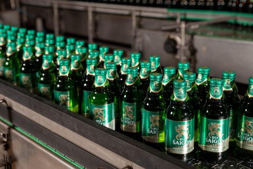 Lợi nhuận công ty mẹ Sabeco đi lùi