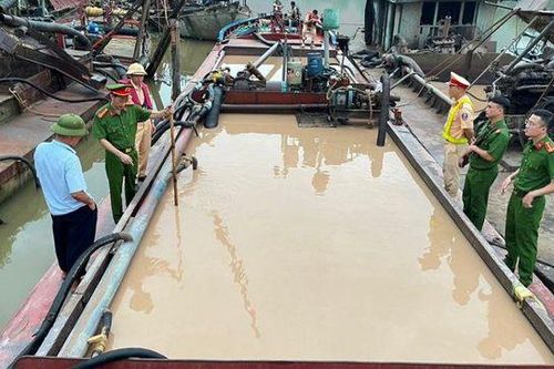 Bắc Giang: Khai thác cát trái phép, một cá nhân bị xử phạt 175 triệu đồng