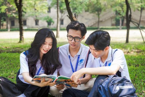 Quy tắc ứng xử trong trường học: Gốc rễ là giáo dục đạo đức