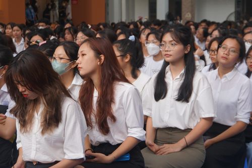 Không để quy tắc nằm trên giấy