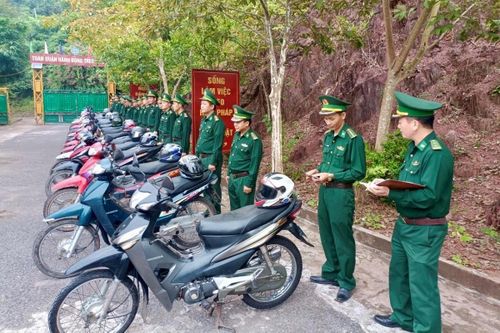 'Ngày kỹ thuật' góp phần đảm bảo an toàn giao thông tại đơn vị