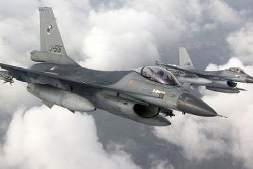 Hà Lan sẽ giao 18 máy bay chiến đấu F-16 cho Ukraine