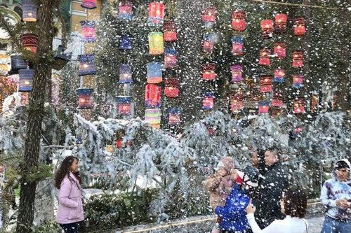 Đón Giáng sinh với lễ hội tuyết Sa Pa năm 2023