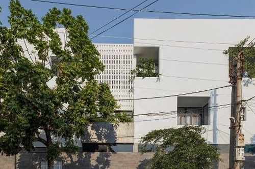 Nhà 3 tầng thiết kế cho gia đình ba thế hệ