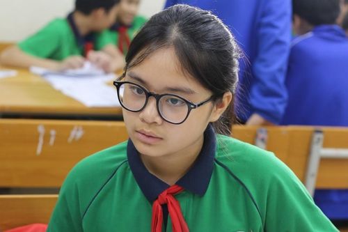 Học sinh cô độc vì bị miệt thị ngoại hình